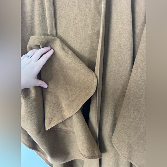 Vintage Camel Cashmere Wool Cape/Tabbard/Poncho by Weinberg Paris - Picture 4 of 6